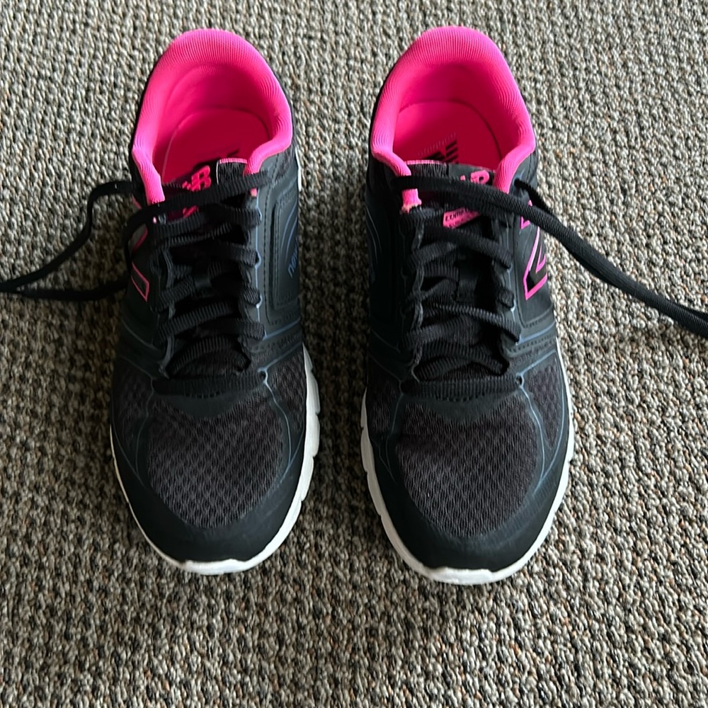 New Balance women’s size 10